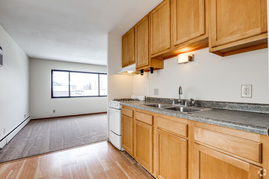 More Photos Of 1634-1642 Eustis St, Lauderdale Apartments For Sale