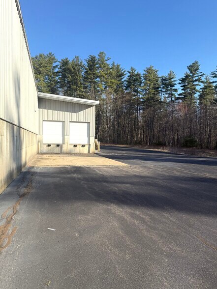 More Photos Of 411 Rt-108, Somersworth Freestanding For Sale