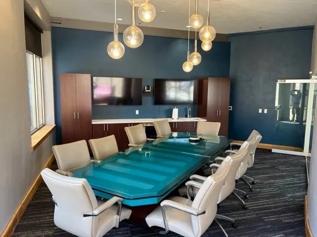 More Photos Of 101 S Washington St, Green Bay Loft Creative Space For Lease