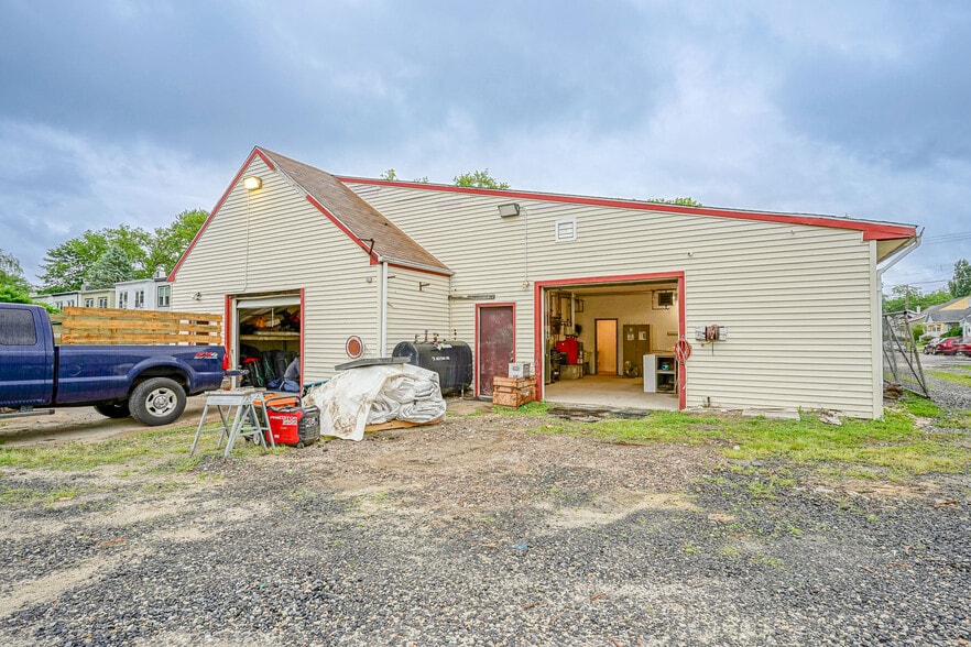 More Photos Of 3459 Norwood Ave, Pennsauken Service For Sale