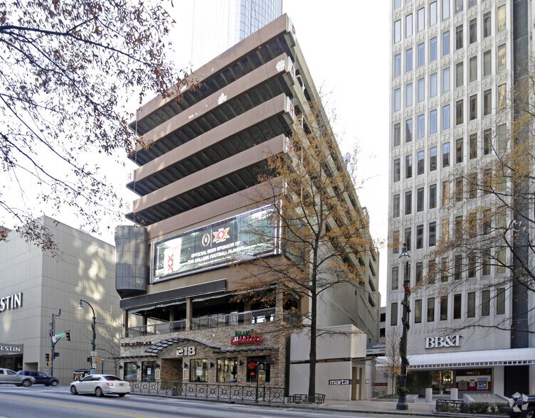 More Photos Of 218 Peachtree St, Atlanta Freestanding For Lease
