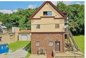 Primary Photo Of 420 Broadway Ave, McKees Rocks Apartments For Sale