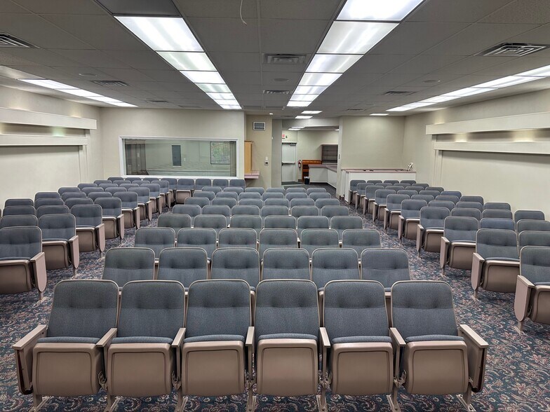 More Photos Of 5602 Rosemead Blvd, Temple City Office For Sale