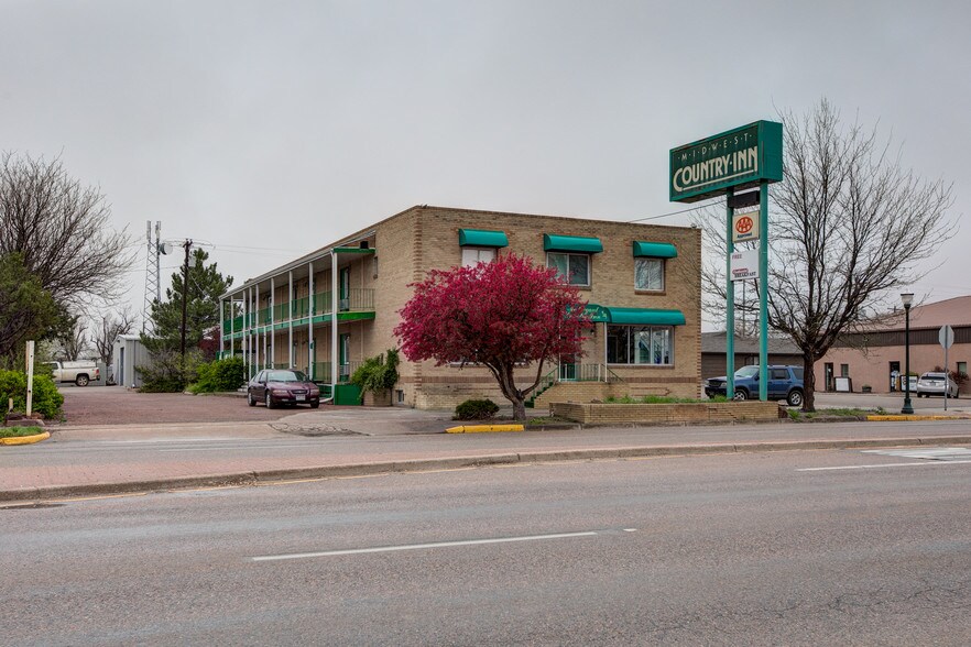 More Photos Of 795 Main St, Limon Hotel For Sale