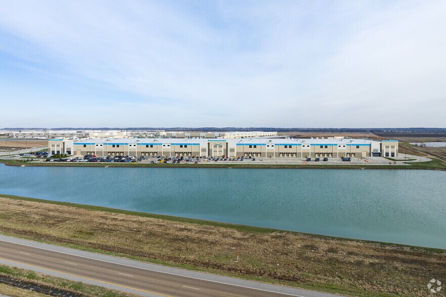 More Photos Of I-270 & I-255 @ Hwy 111, Pontoon Beach Unknown For Lease