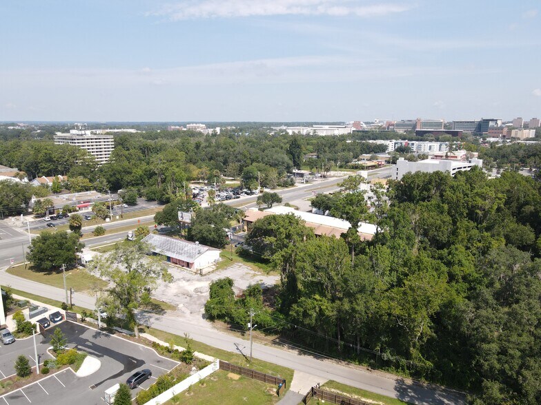 More Photos Of 2445 SW 13th St, Gainesville Storefront Retail Office For Sale