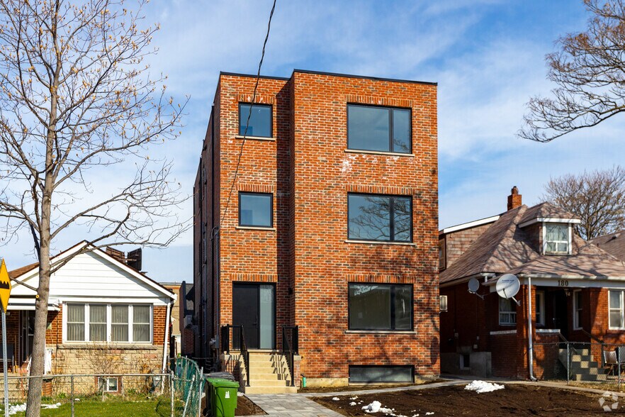 More Photos Of , Toronto General Retail For Sale