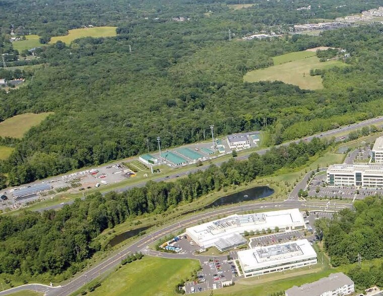 More Photos Of 100 Princeton South Corporate Ctr, Ewing Unknown For Lease