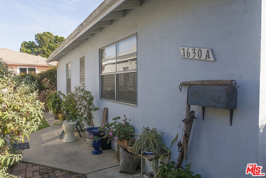 More Photos Of 1630 Franklin St, Santa Monica Multifamily For Sale