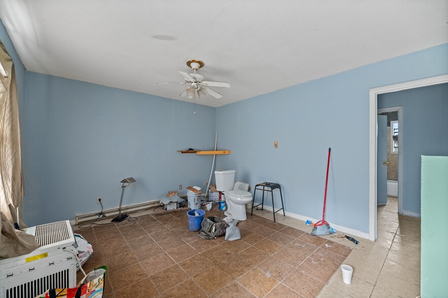More Photos Of 3211 Spruill Ave, North Charleston Apartments For Sale