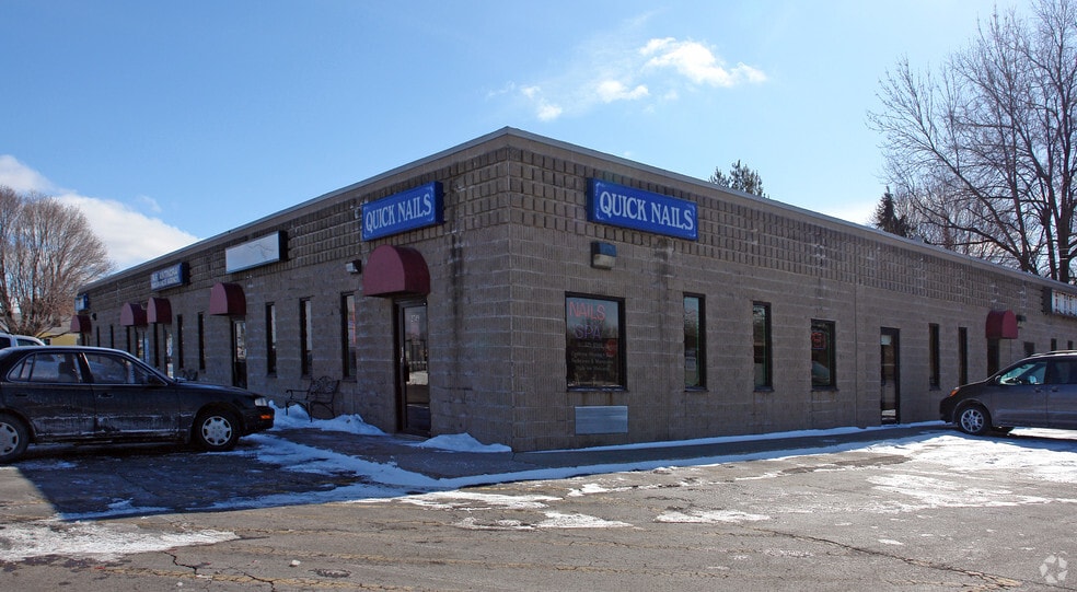 More Photos Of 2745 W Ridge Rd, Rochester Storefront Retail Office For Lease
