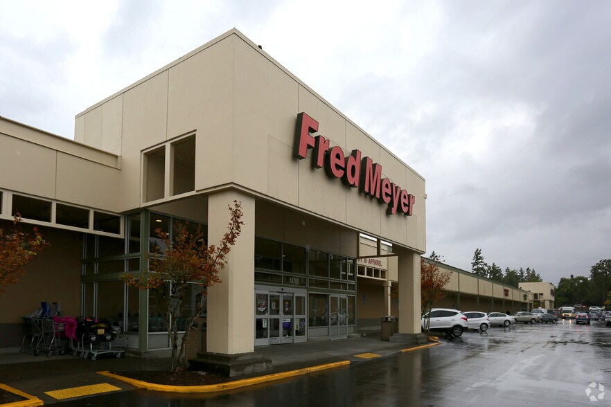 More Photos Of 14612-14650 SE McLoughlin Blvd, Milwaukie Unknown For Lease