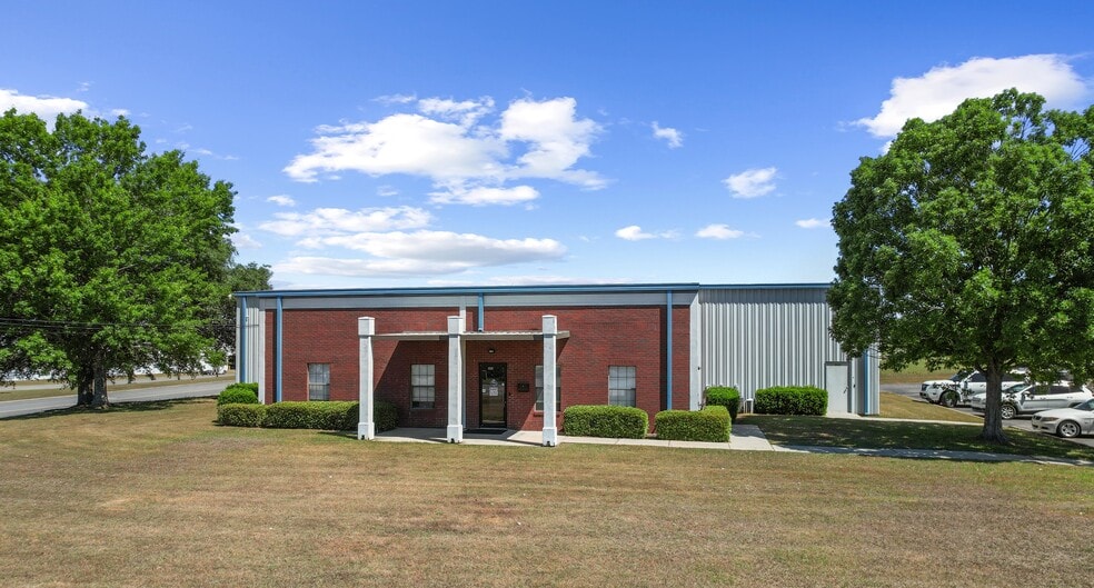Primary Photo Of 3665 Westgate Pky, Dothan Office For Sale