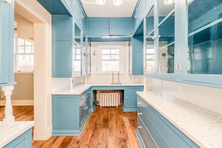 More Photos Of 1608 S Polk St, Amarillo Office For Sale