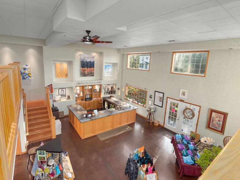 More Photos Of 345 1st St, Elkton Winery Vineyard For Sale