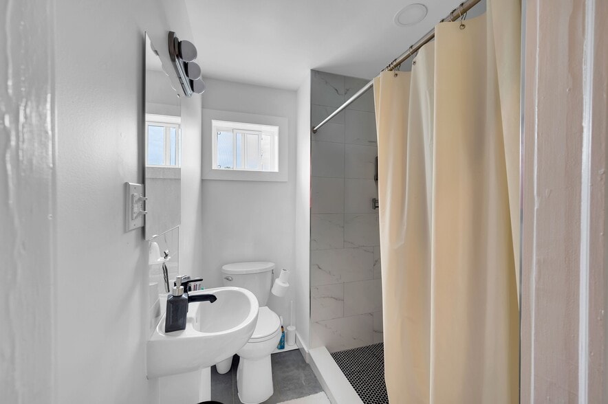 More Photos Of 402 2nd Ave, Long Branch Apartments For Sale