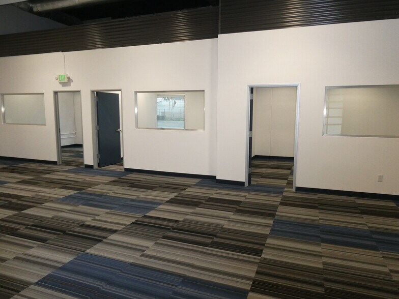 More Photos Of 6100-6120 San Fernando Rd, Glendale Office For Sale