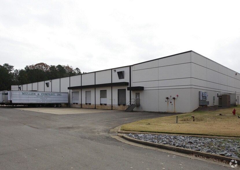 More Photos Of 495 Brown Industrial Pky, Canton Warehouse For Lease