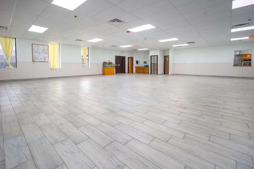 More Photos Of 4520 SW 33rd St, Oklahoma City Daycare Center For Sale