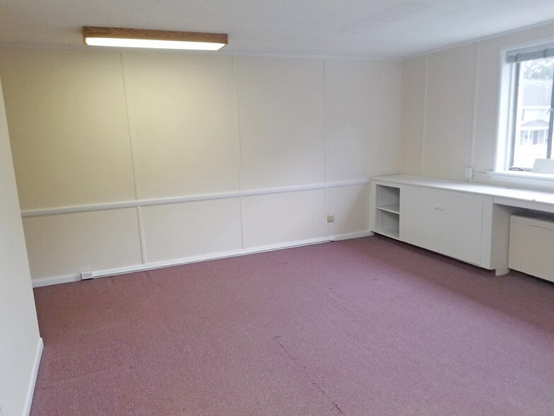 More Photos Of 191 Sudbury Rd, Concord Office For Lease