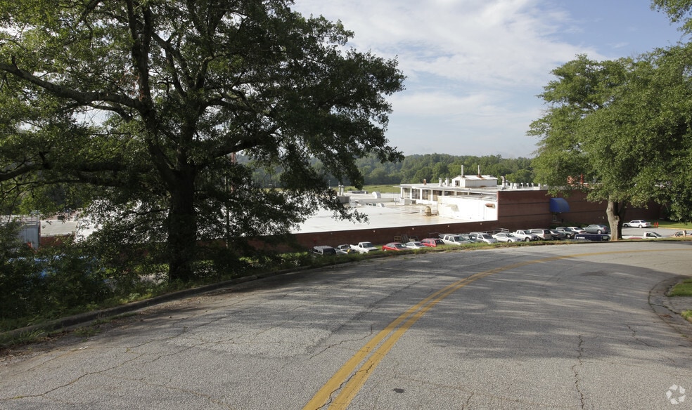 Primary Photo Of 101 Slater Rd, Marietta Manufacturing For Lease