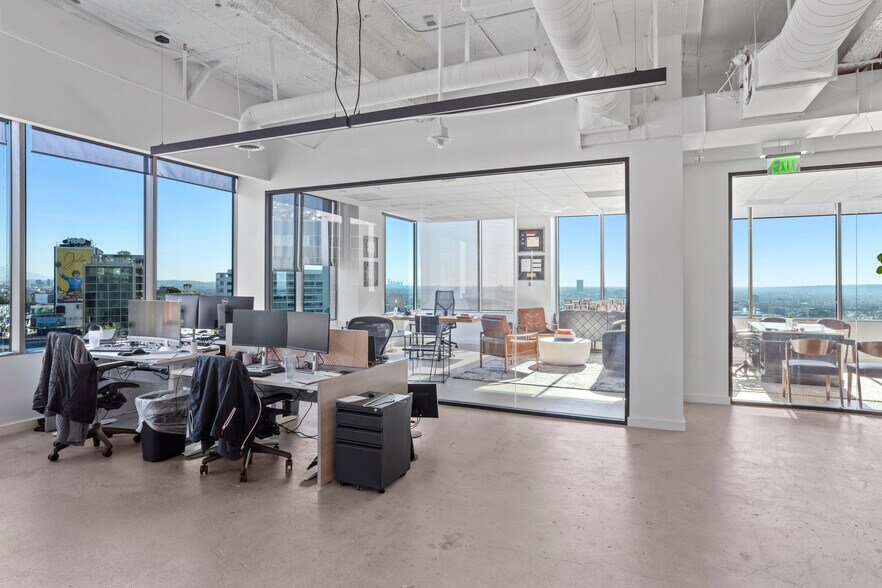 More Photos Of 9200 W Sunset Blvd, West Hollywood Office For Lease