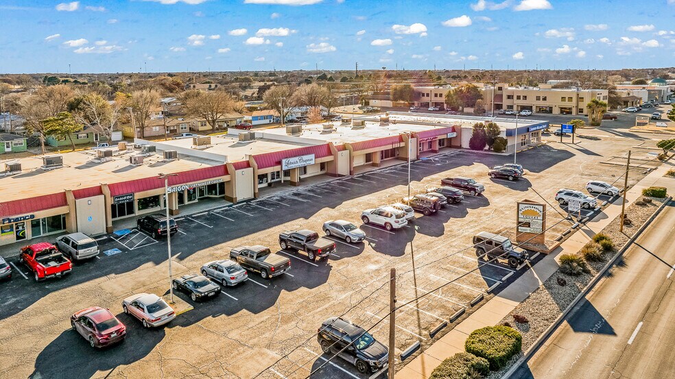 More Photos Of 4519 50th St, Lubbock Storefront For Lease