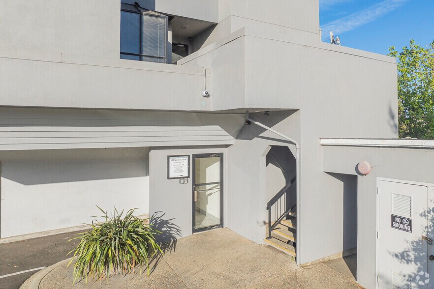 More Photos Of 150 Nellen Ave, Corte Madera Office For Lease