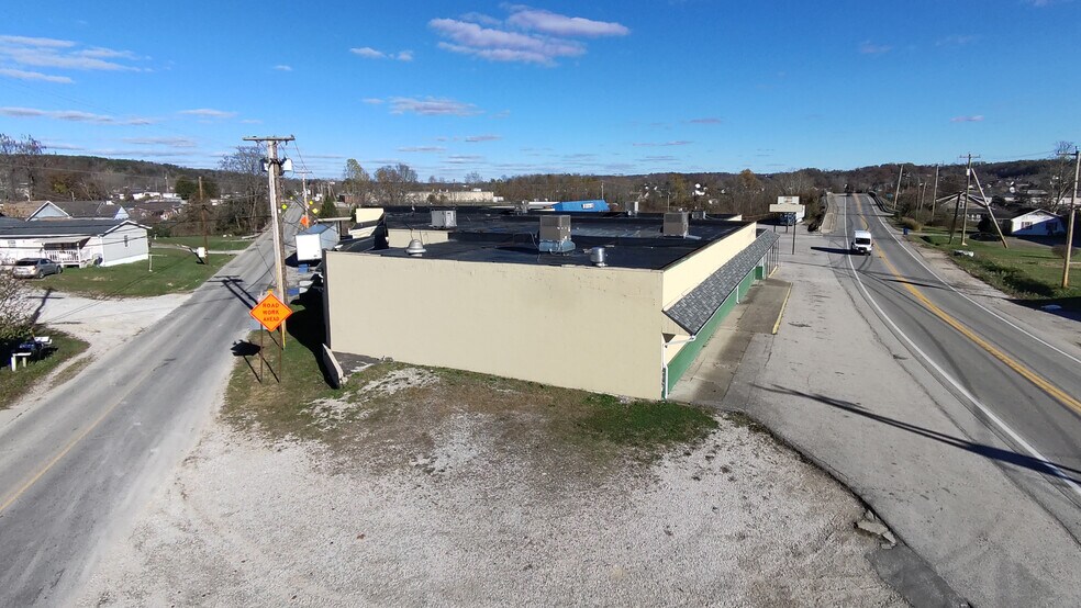 More Photos Of 2198 U.S. 60, Culloden Storefront For Sale