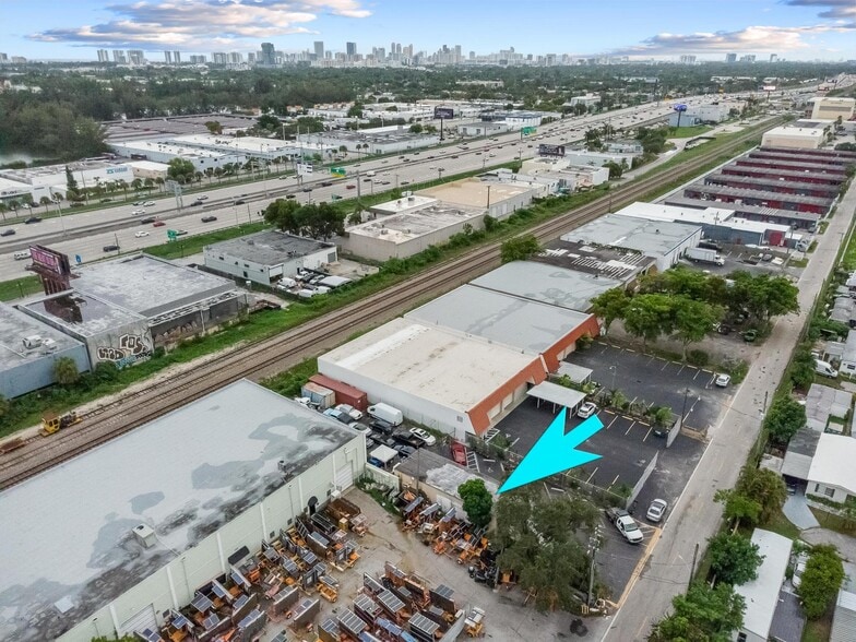 More Photos Of 2111 SW 31st Ave, Hallandale Beach Warehouse For Sale