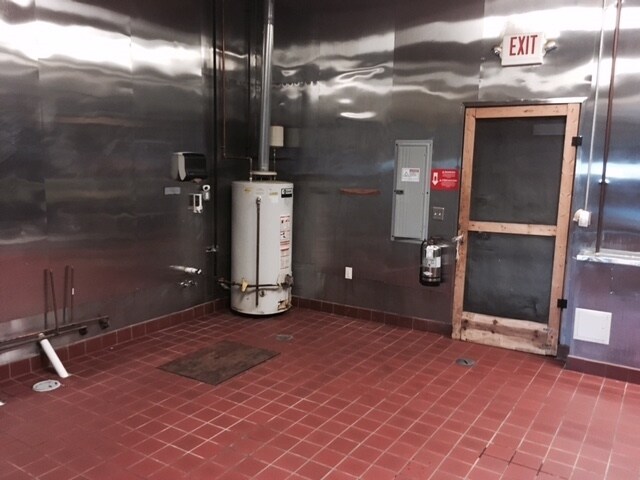 More Photos Of 6308-6356 Hoadly Rd, Manassas General Retail For Lease