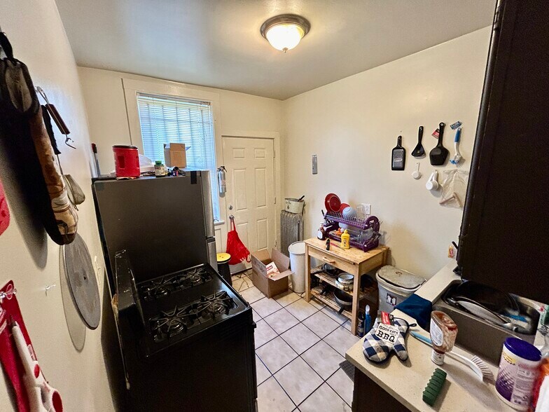 More Photos Of 816-822 E Marquette Rd, Chicago Apartments For Sale