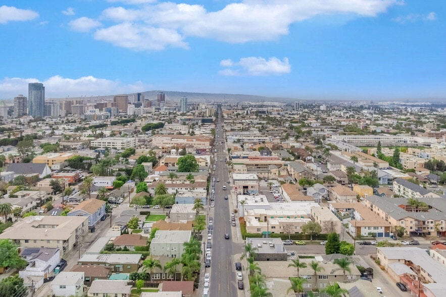 More Photos Of 1427 E 4th St, Long Beach Apartments For Sale