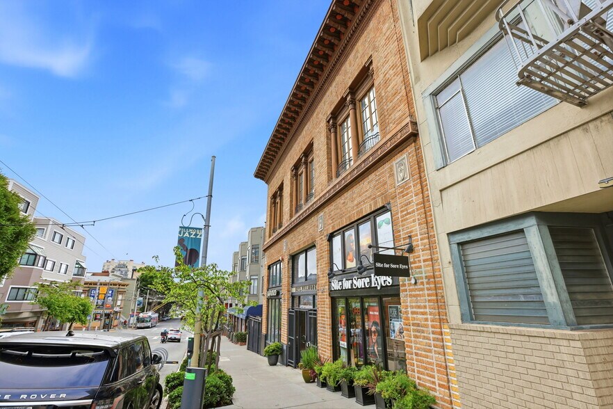 More Photos Of 1833 Fillmore St, San Francisco Storefront Retail Office For Lease