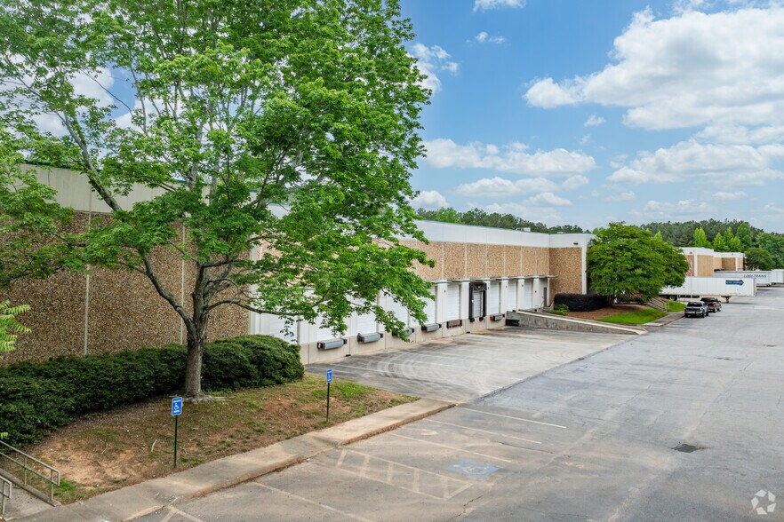 More Photos Of 6255 Boat Rock Blvd SW, Atlanta Distribution For Lease