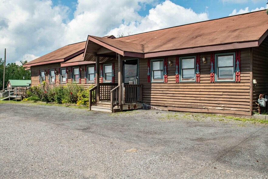 More Photos Of 8583 Route 365, Floyd Restaurant For Sale