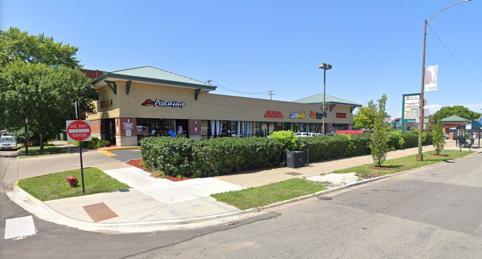 More Photos Of 6714 S Stony Island Ave, Chicago General Retail For Lease