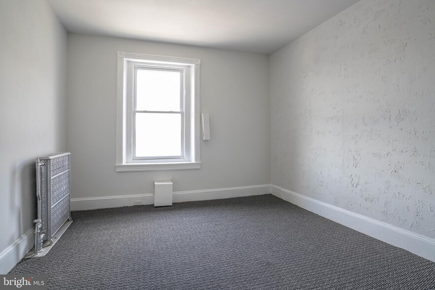 More Photos Of 2011 E Allegheny Ave, Philadelphia Apartments For Sale