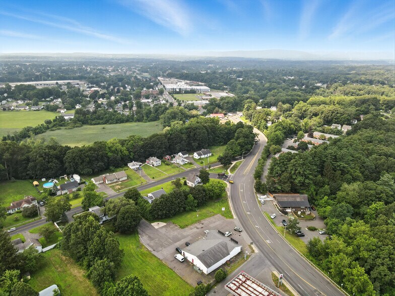 More Photos Of 417 N Elm St, Westfield Land For Lease