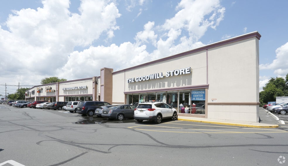 More Photos Of 1632 N Olden Ave, Ewing Unknown For Lease