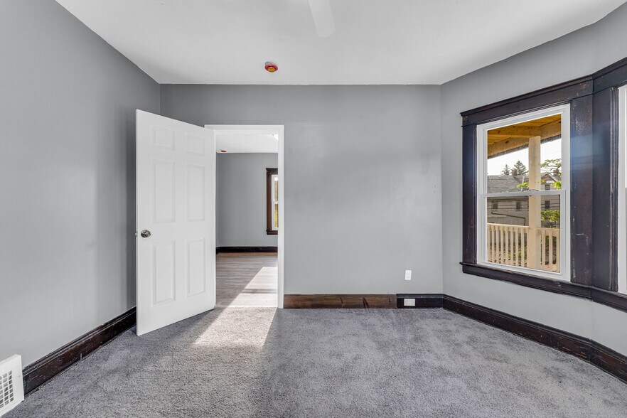 More Photos Of 6415 Gertrude Ave, Cleveland Apartments For Sale