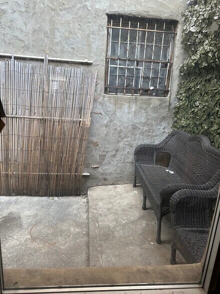 More Photos Of 4303 Broadway, Astoria Apartments For Lease