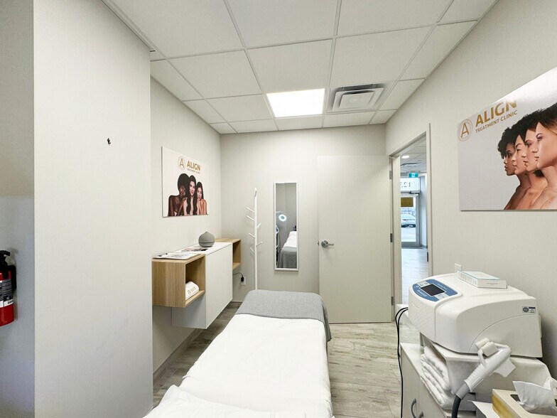 More Photos Of 200 Cachet Woods Crt, Markham Office For Sale