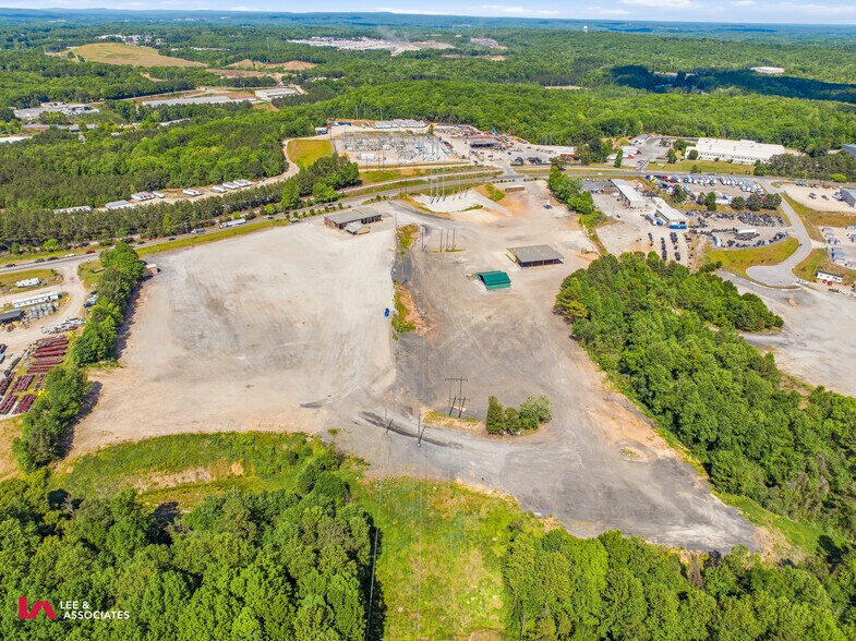 More Photos Of 1364 Candler Rd, Gainesville Truck Terminal For Lease