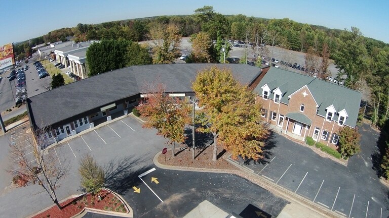 Primary Photo Of 1497 Alpharetta Hwy, Alpharetta Freestanding For Lease