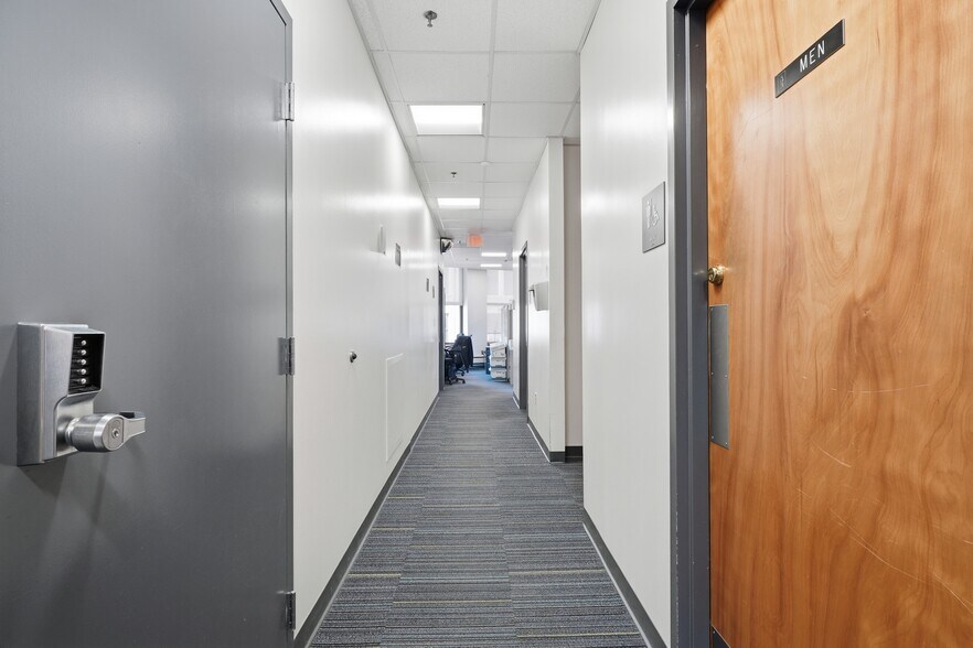 More Photos Of 14-20 Central Ave, Lynn Medical For Sale