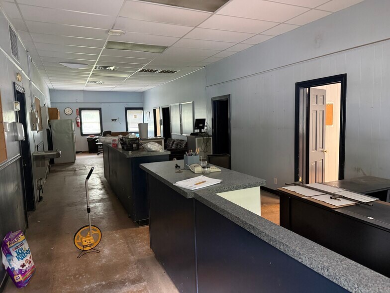 More Photos Of 28536 US Highway 264 E, Belhaven Industrial For Sale