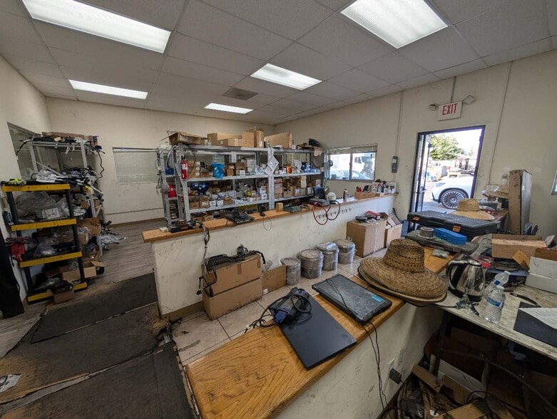 More Photos Of 1461 S East End Ave, Pomona Land For Lease