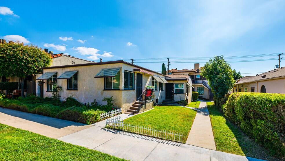 Primary Photo Of 550-552 E Verdugo Ave, Burbank Apartments For Sale