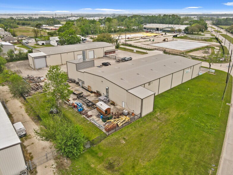 More Photos Of 2034 McAulty Rd, Houston Unknown For Lease